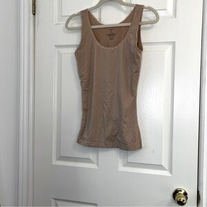 SPANX Cream Fitted Sleeveless Tank Top